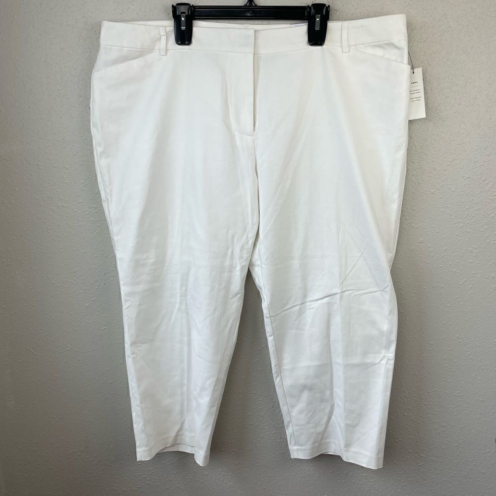NWT Liz Claiborne White Emma Cropped Pants Size 22W